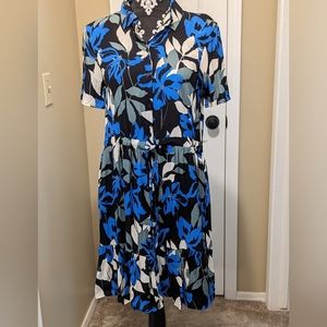 NWT Vero Modo print dress sz M